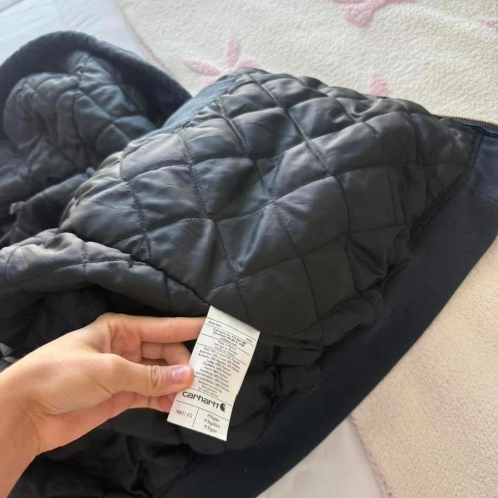 navy blue carhartt work jacket